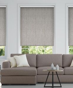 Màn sáo cuộn chống nắng vải trơn hãng 2 màu Vạn Thái