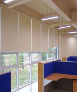 Rèm Cửa Sổ Dạng Cuốn Vải trơn hãng HC Blinds