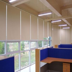 Rèm cuốn văn phòng giá rẻ hãng Fivestar mã RCW007