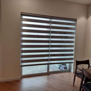 Rèm cầu vồng phòng khách chung cư hãng Modero mã Catania