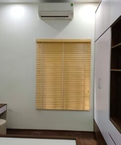 Rèm gỗ phòng ngủ chung cư đẹp mã SKK19