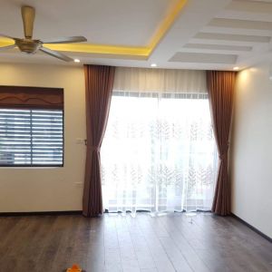Rèm vải giá rẻ cho phòng khách chung cư
