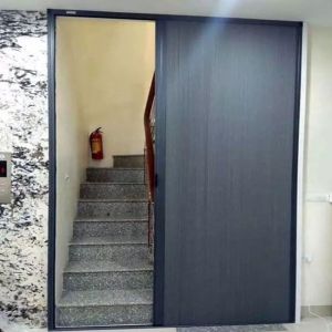 Vách tổ ong ngăn cầu thang lắp điều hòa siêu đẹp