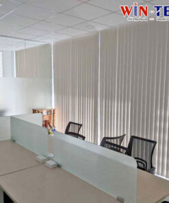 Rèm lá dọc văn phòng giá rẻ - Che nắng hiệu quả