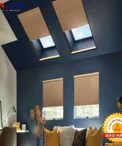 Rèm Tổ Ong Che Giếng Trời Thông Minh – Điều Khiển Dễ Dàng